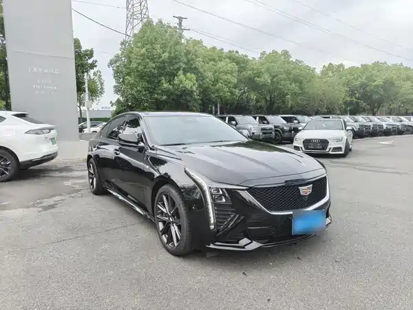 Cadillac CT5 2024