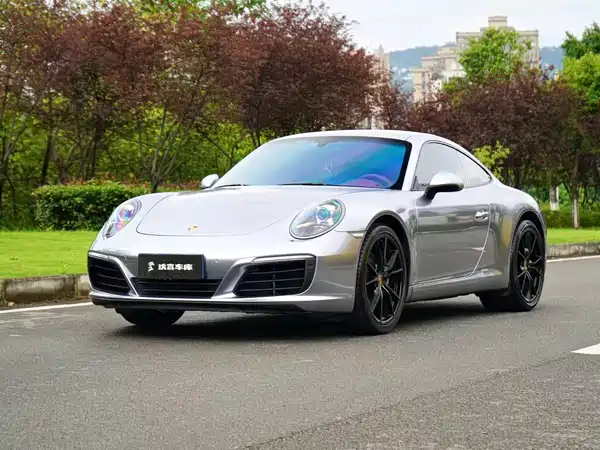 Porsche 911 2017