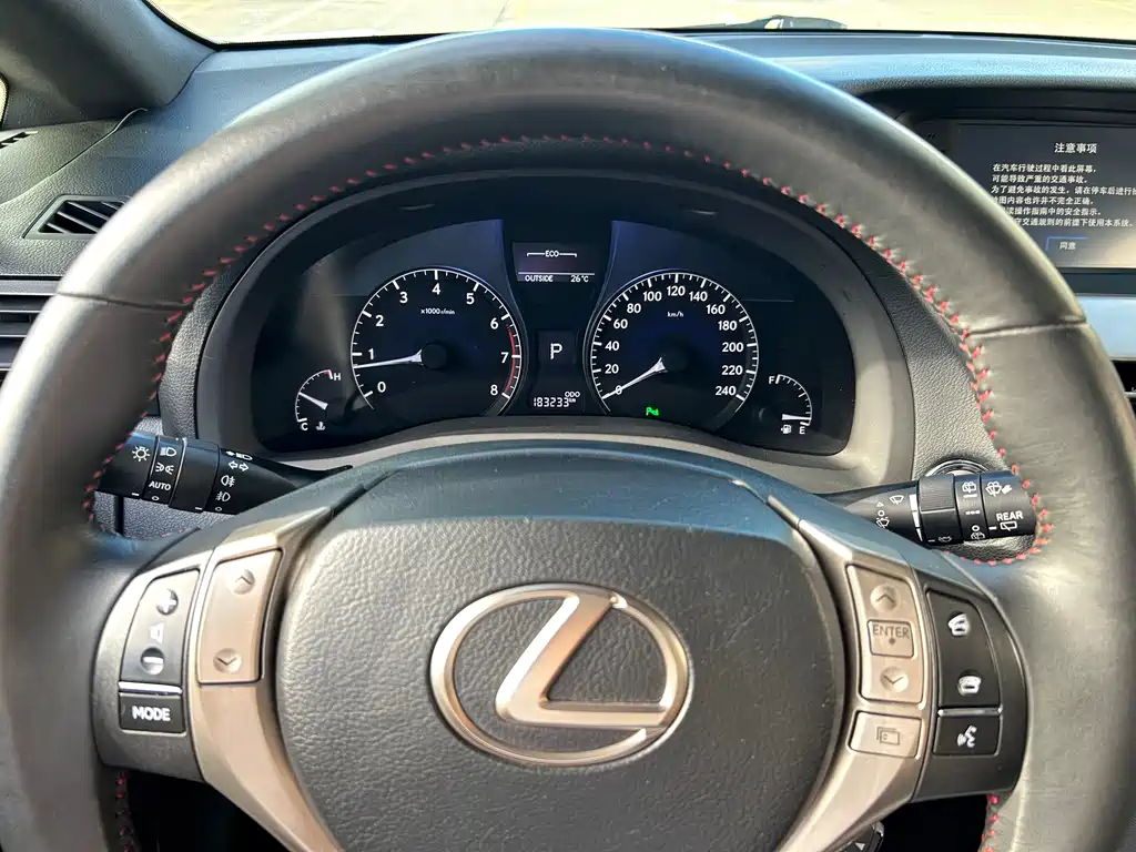 Lexus RX Classic 2014 — фото 23