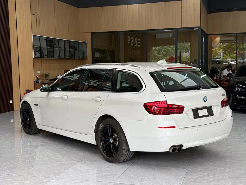 BMW 5 Series 2014