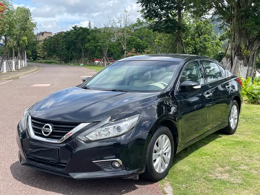 Nissan Teana 2017