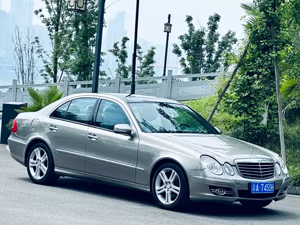 Mercedes-Benz E-Class 2008