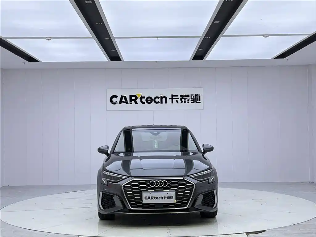 Audi A3 2024 — фото 3