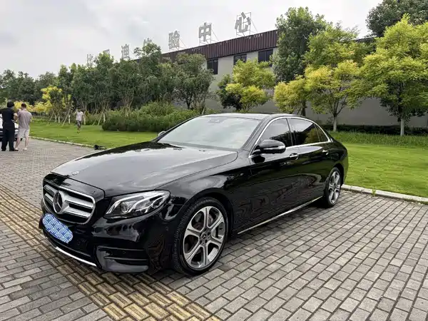 Mercedes-Benz E-Class 2018