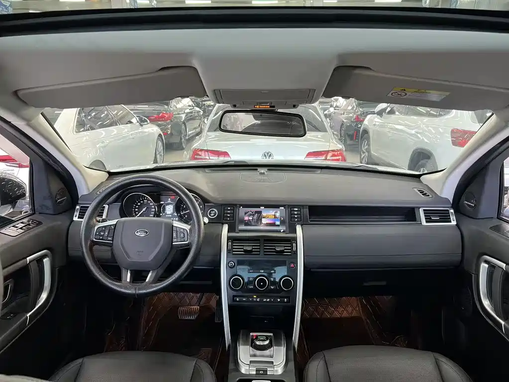Land Rover Discovery Sport 2019 — фото 5