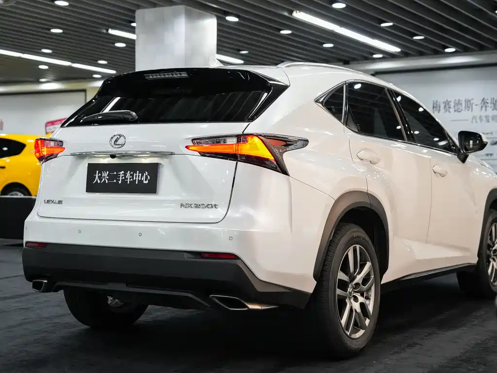 Lexus NX 2016