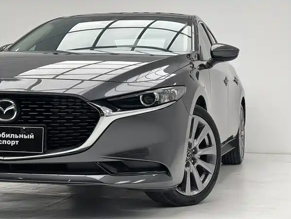 Mazda 3 Axela 2022