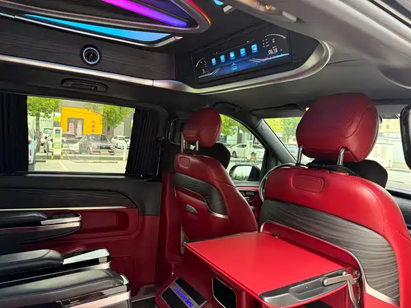 Mercedes-Benz V-Class 2023