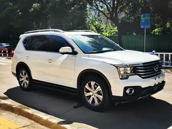GAC Trumpchi GS7 2017