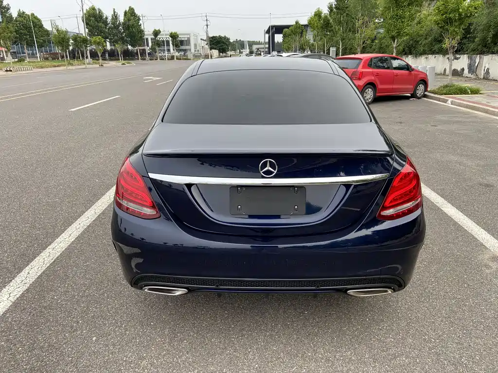 Mercedes-Benz C-Class 2017