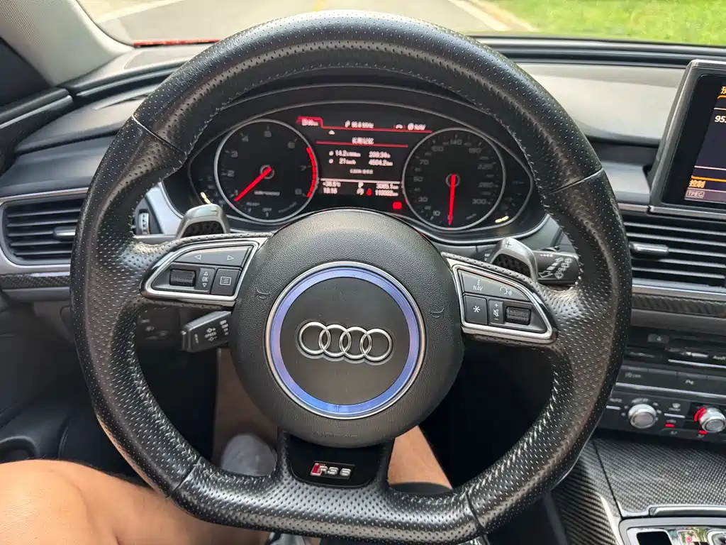 Audi A6 2015 — фото 17
