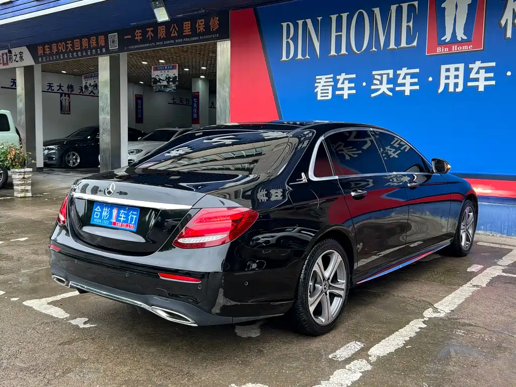 Mercedes-Benz E-Class 2020 — фото 20