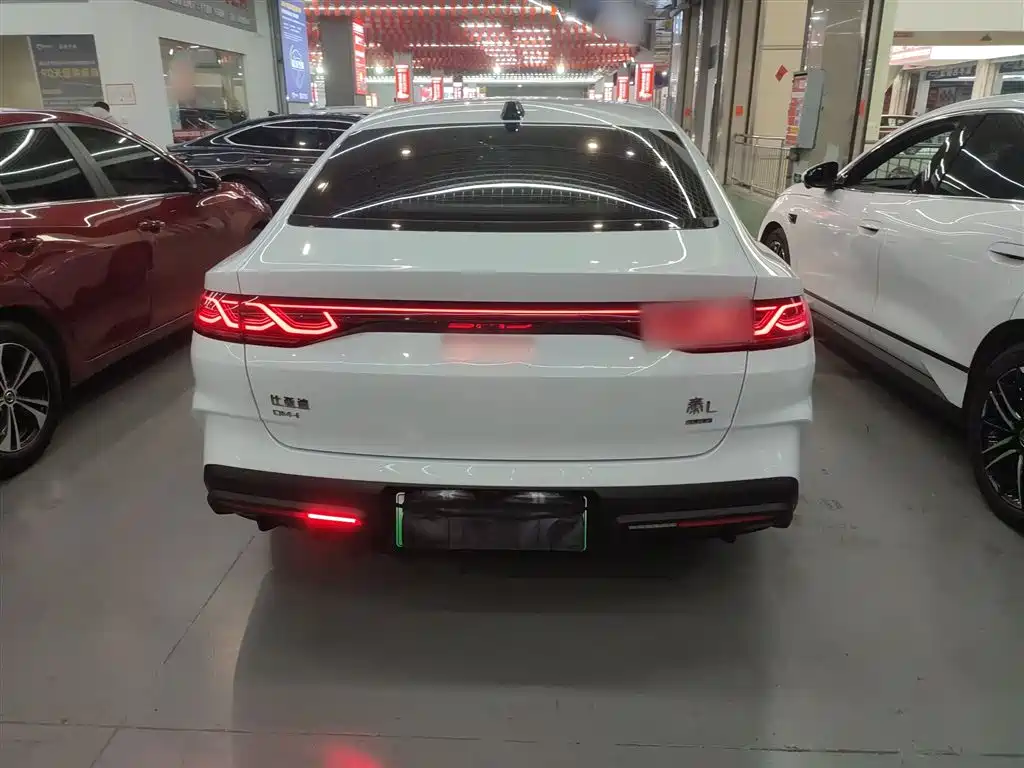 BYD Qin L 2025 — фото 6