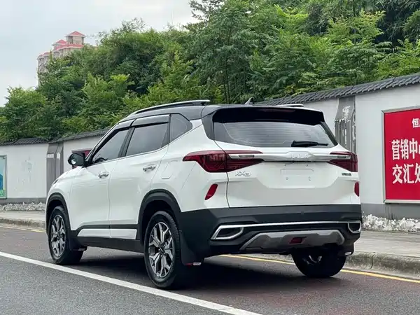 Kia KX3 2022