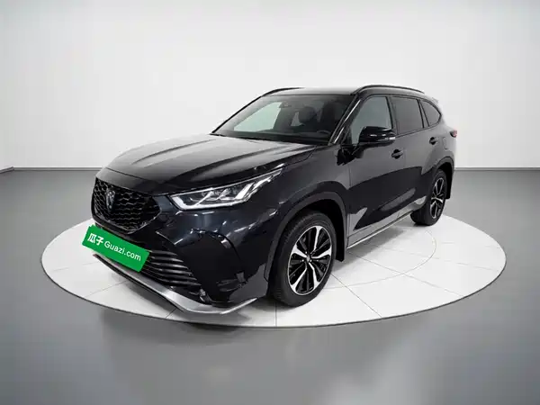 Toyota Crown Kluger 2021