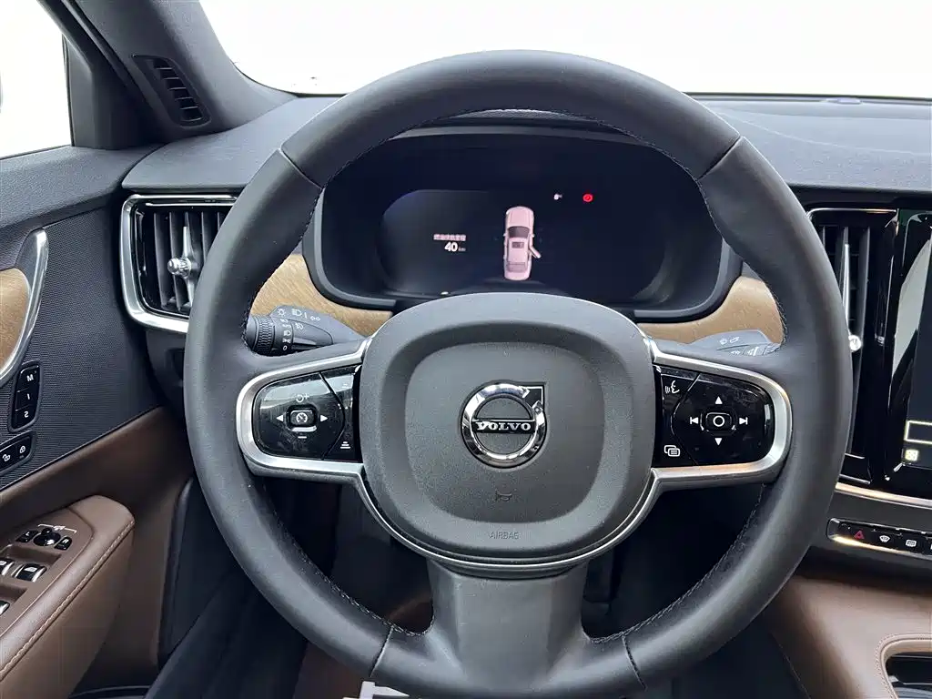 Volvo S90 2025 — фото 14