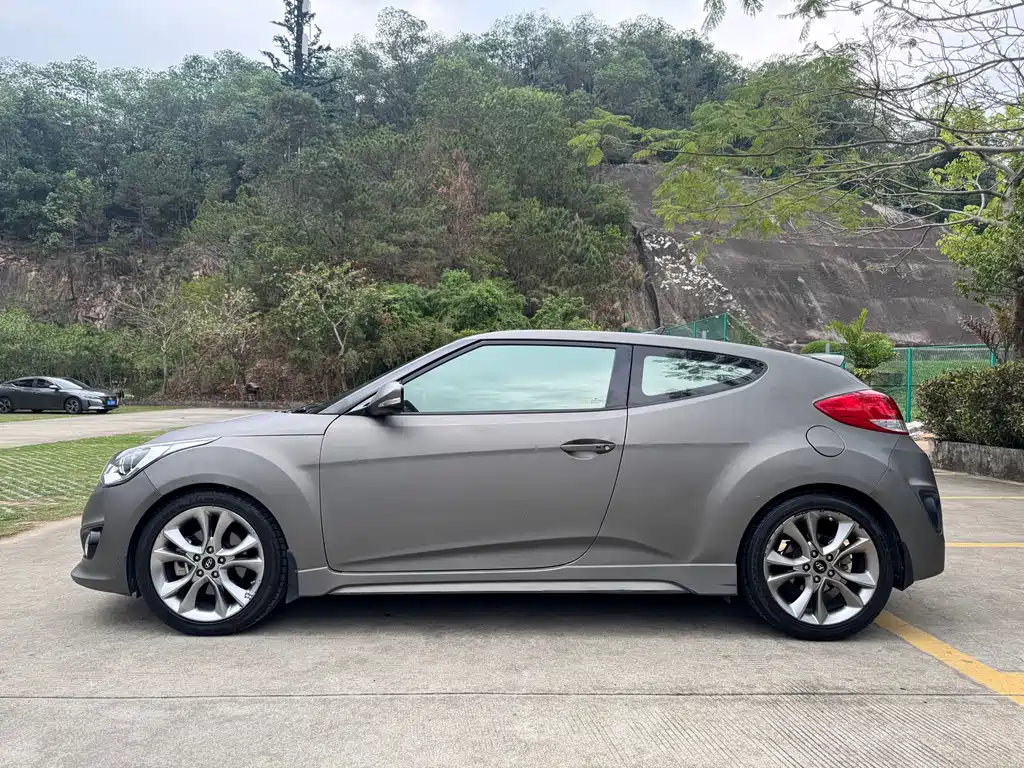 Hyundai Veloster 2017 — фото 4