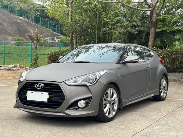 Hyundai Veloster 2015
