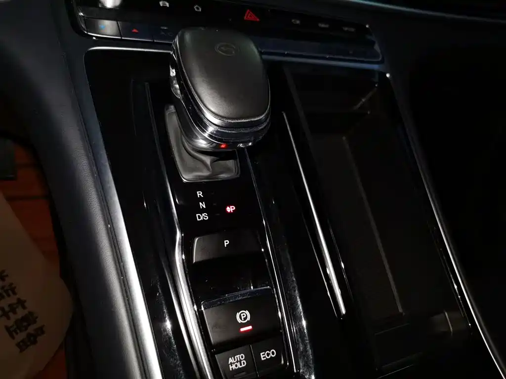 GAC Motor Trumpchi M8 2022 — фото 14