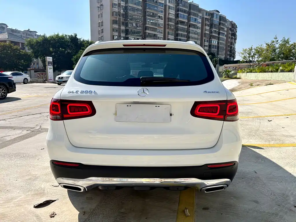 Mercedes-Benz GLC 2022 — фото 17