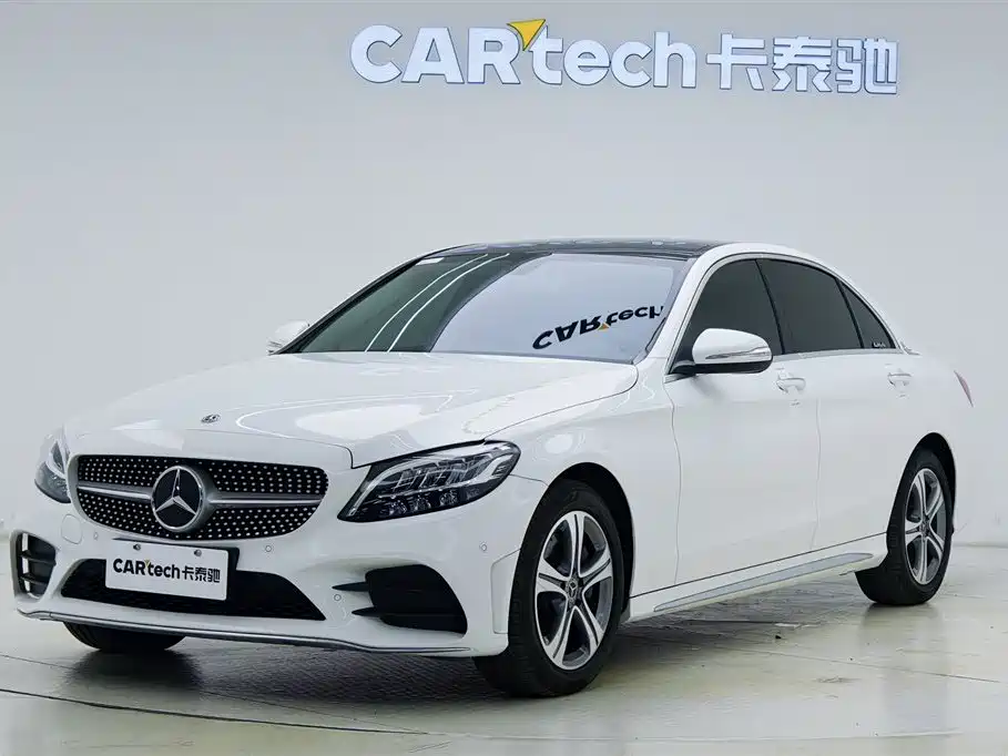 Mercedes-Benz C-Class 2019 — фото 1