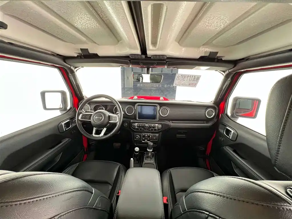 Jeep Gladiator 2023 — фото 12