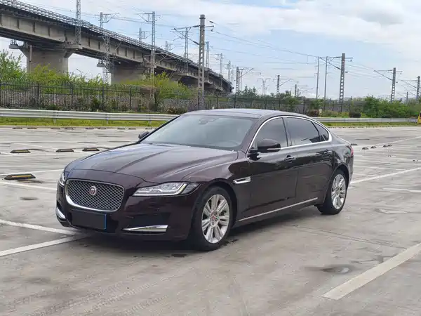 Jaguar XFL 2017