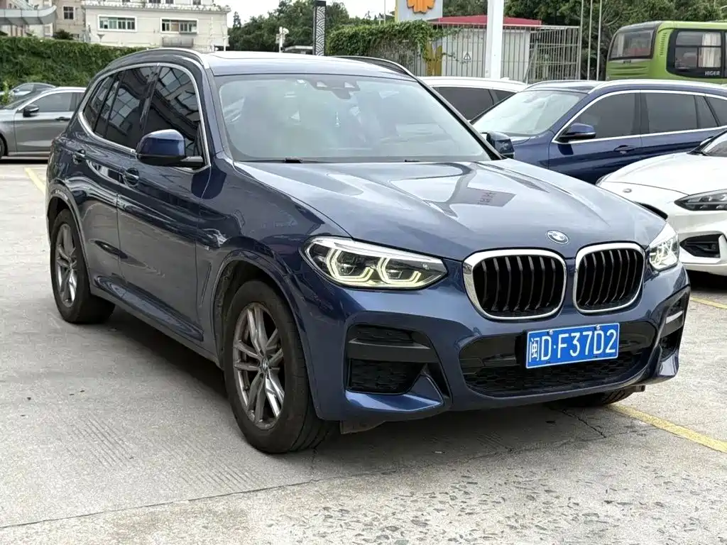 BMW X3 2021