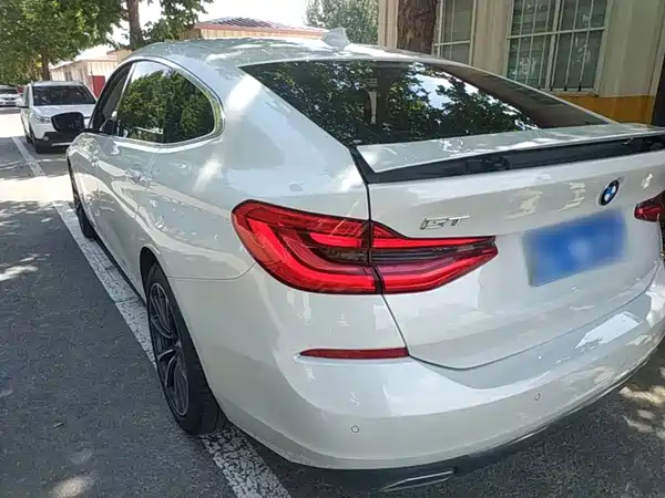 BMW 6 Series GT 2022