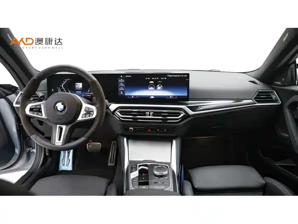 BMW M240i 2024