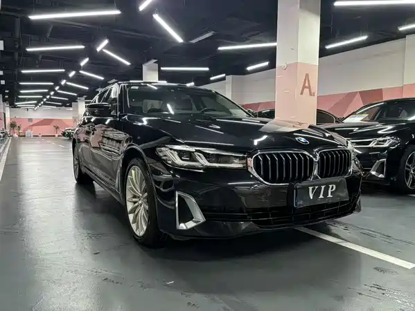 BMW 5 Series 2021