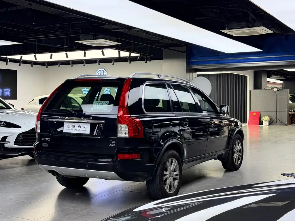 Volvo XC90 2014 — фото 6
