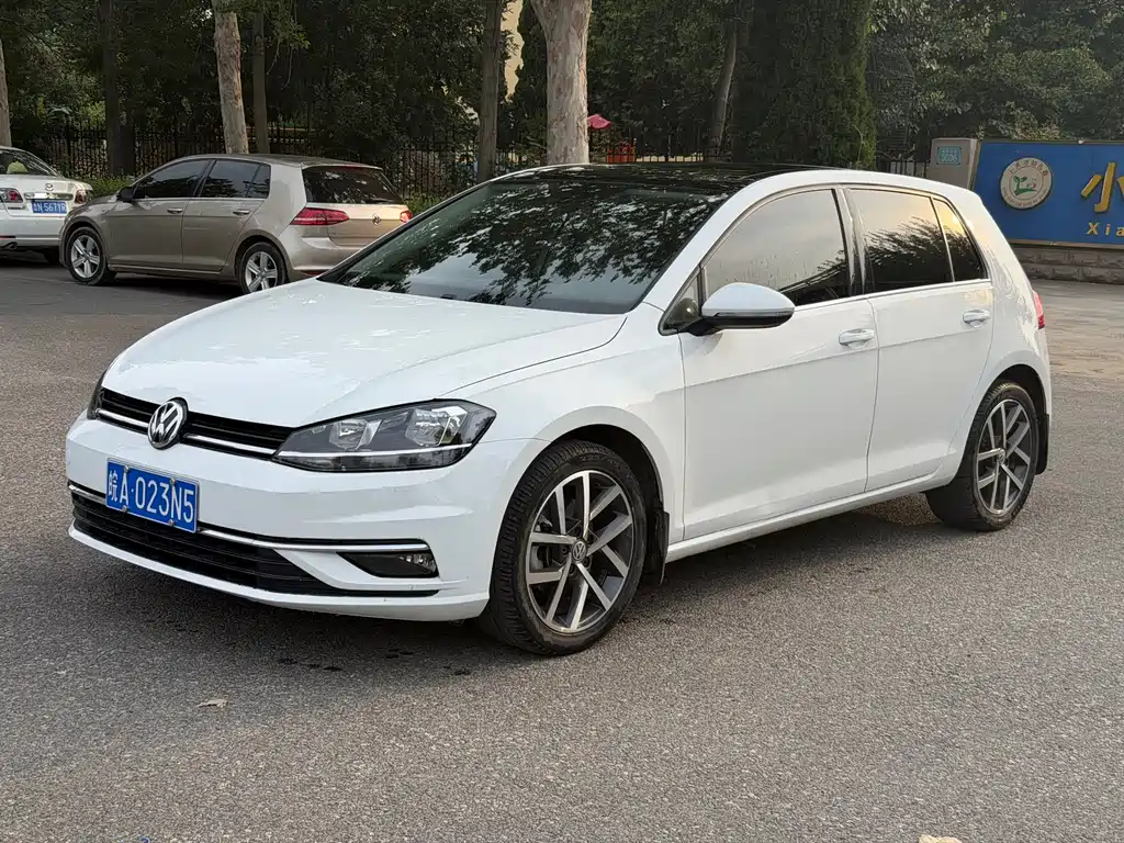 Volkswagen Golf 2020