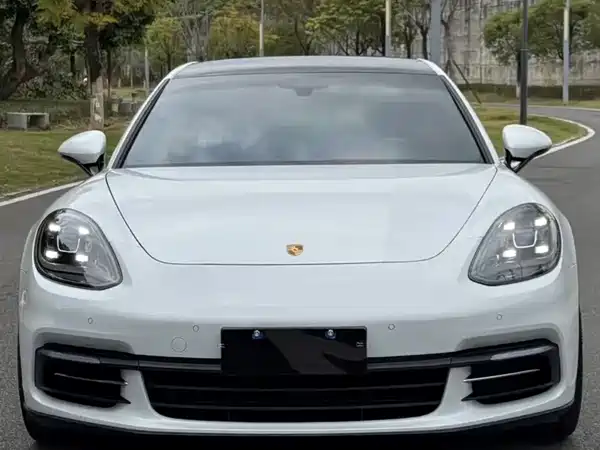 Porsche Panamera 2017
