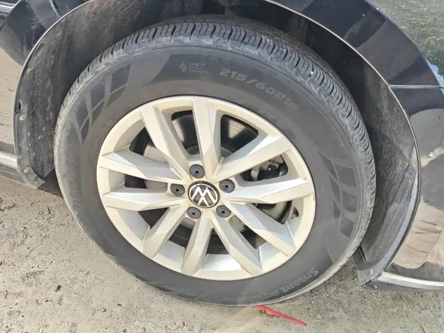 Volkswagen Magotan 2022
