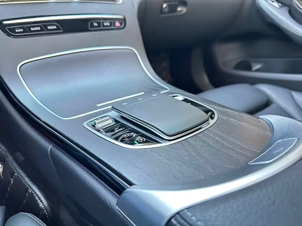 Mercedes-Benz C-Class 2020 — фото 16