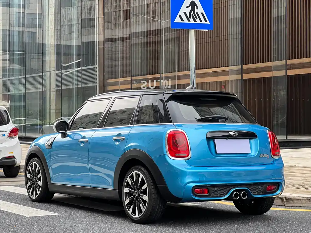 MINI MINI 2015 — фото 6