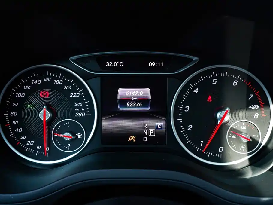 Mercedes-Benz B-Class 2018 — фото 12