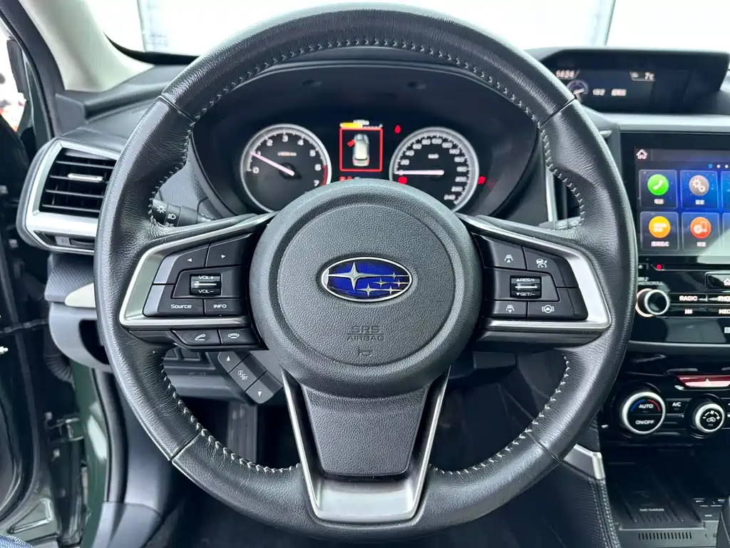 Subaru Forester 2022 — фото 13