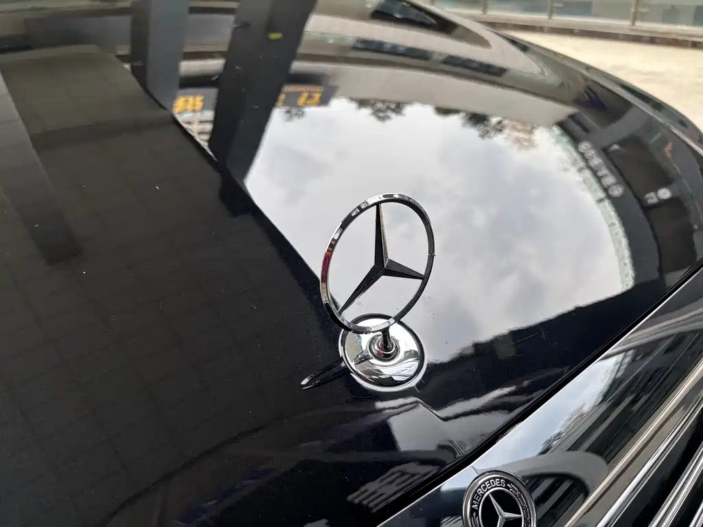 Mercedes-Benz E-Class 2018 — фото 46