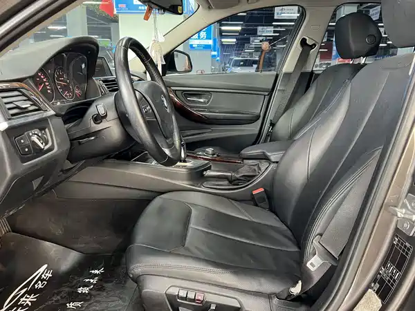 BMW 3 Series 2013
