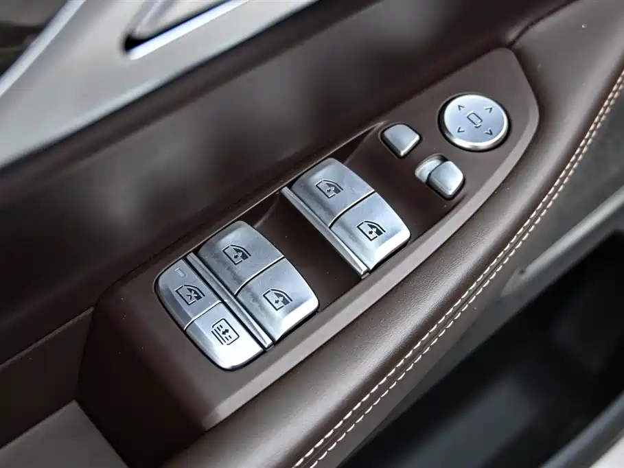 BMW 7 Series 2021 — фото 23