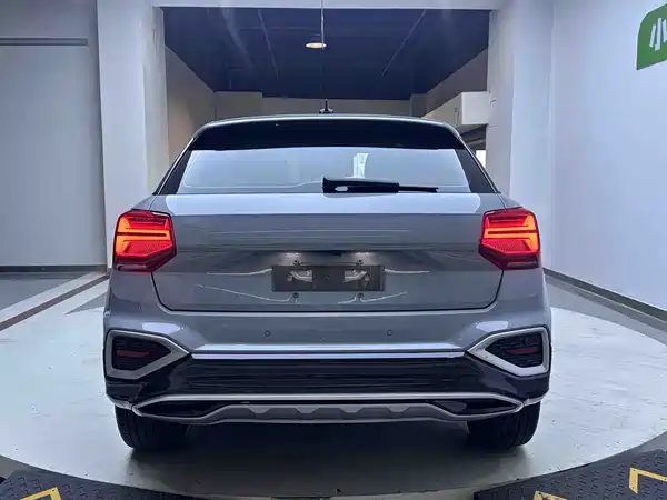 Audi Q2L 2022