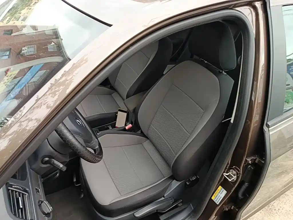 Volkswagen Gran Lavida 2015 — фото 15