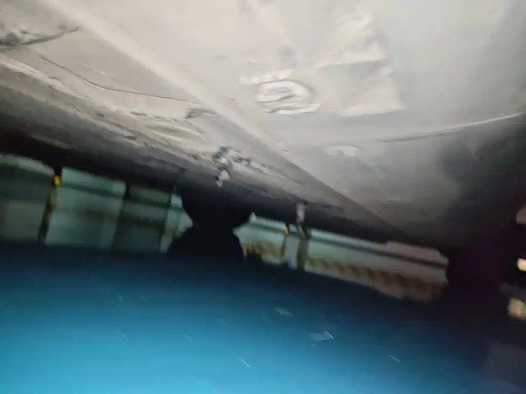 Mercedes-Benz EQC 2020 — фото 17