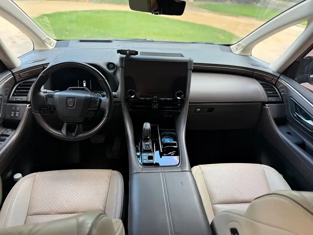 Toyota Vellfire 2024 — фото 4