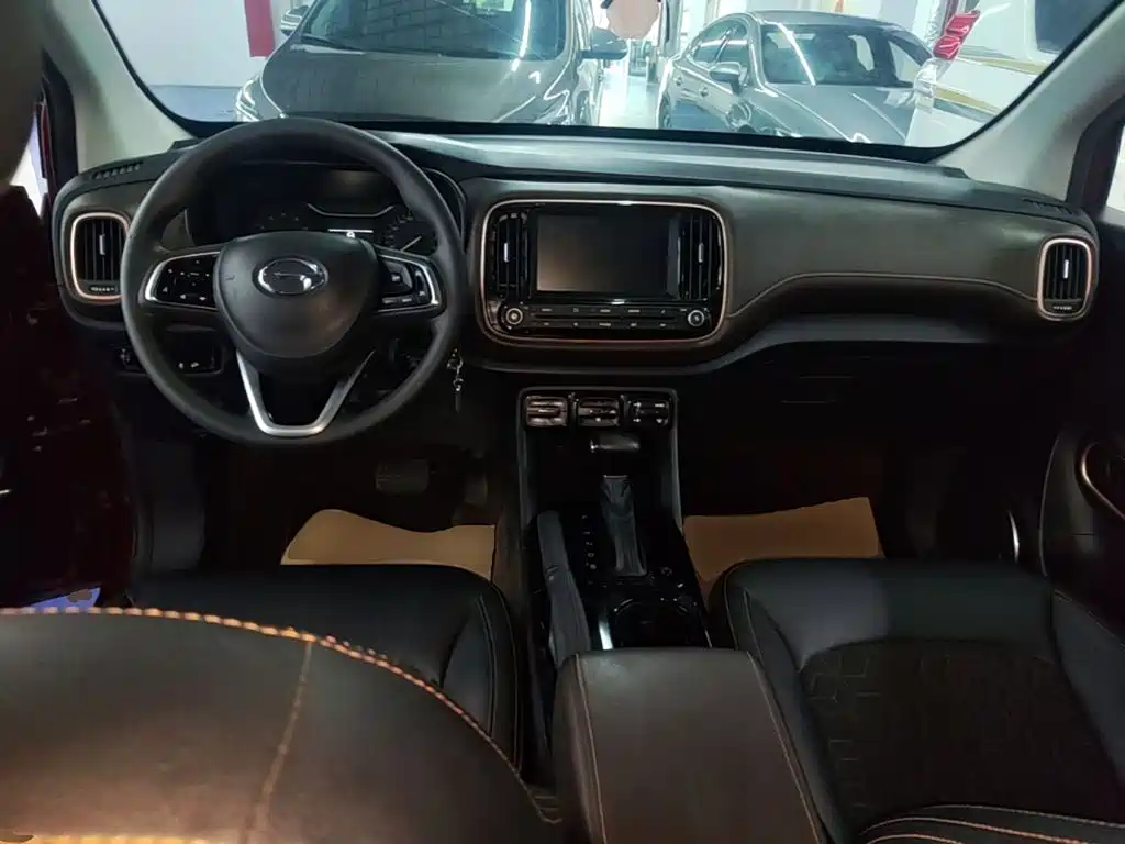 GAC Trumpchi GS3 2018 — фото 10