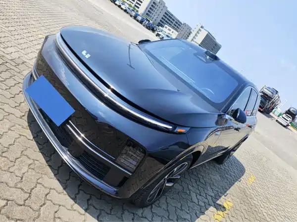Li Auto L7 2025