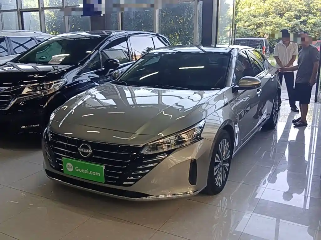 Nissan Teana 2024 — фото 1