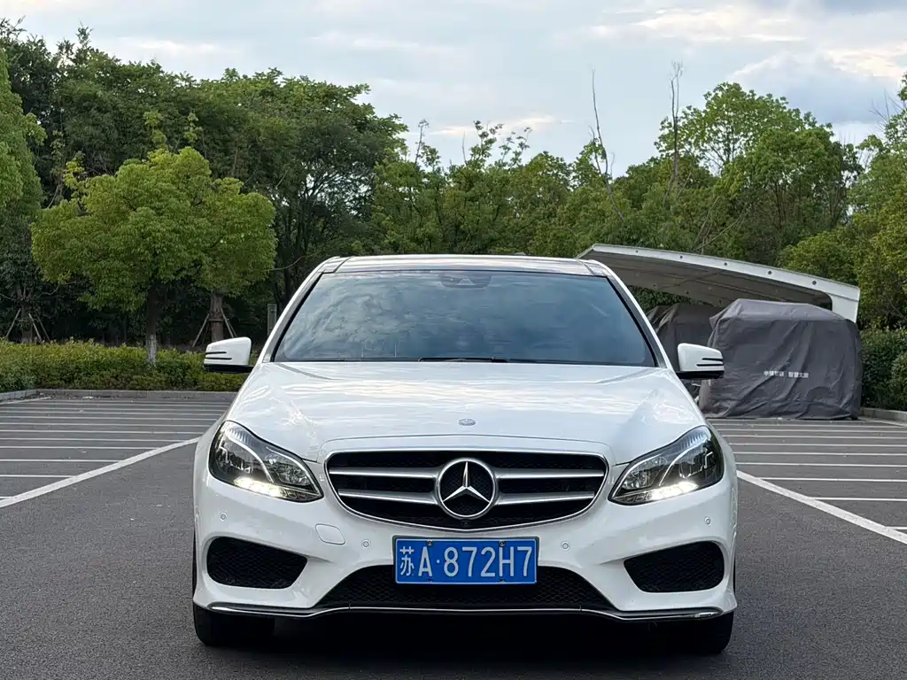 Mercedes-Benz E-Class 2015